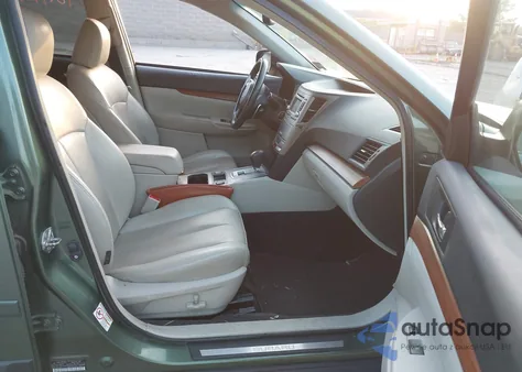 2013 Subaru Outback 2.5I Limited from USA, damaged, VIN 4S4BRCKC2D3213006